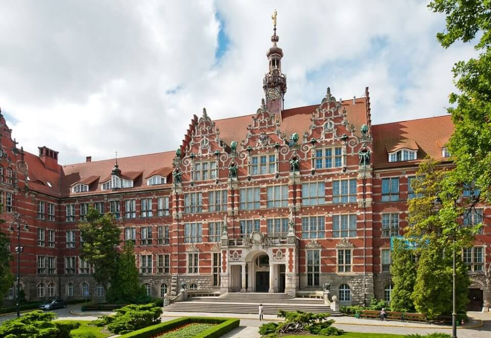 Trường Top Công Nghệ Ba Lan: Danh Sách Chi Tiết Và Tiêu Chí Chọn Trường 5 Đại học Công nghệ Gdańsk (Gdańsk University of Technology)